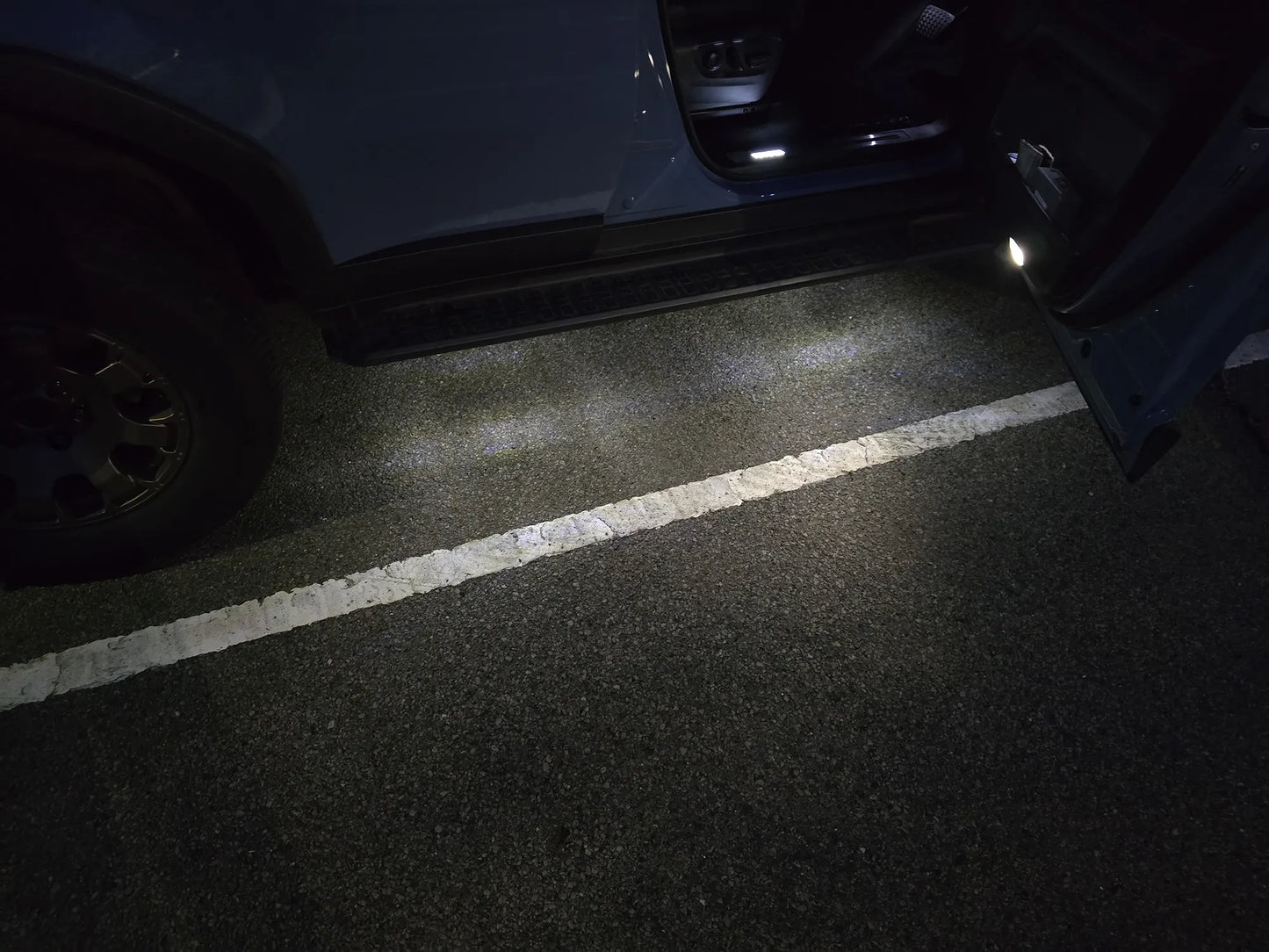 1STec Toyota Land Cruiser Prado 250 OEM+ running board side step rock slider under glow underbody puddle lights kit